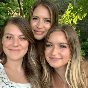 Meet your Posher, Jillian